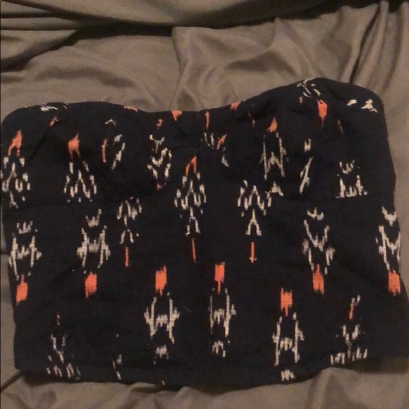 Pattern crop top - Picture 2 of 3